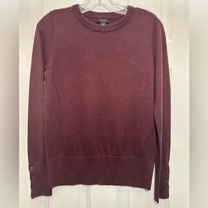 XS plum colored knit Halogen sweater